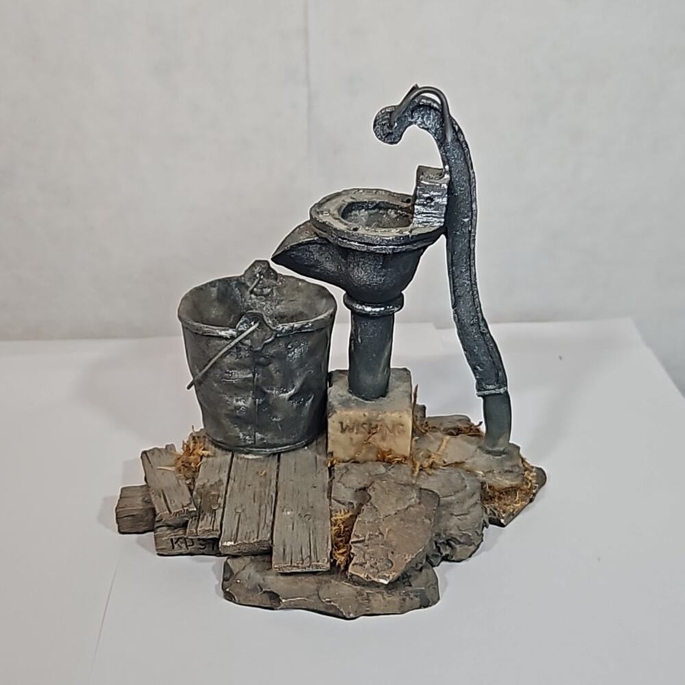 Metal Wishing Well Figurine